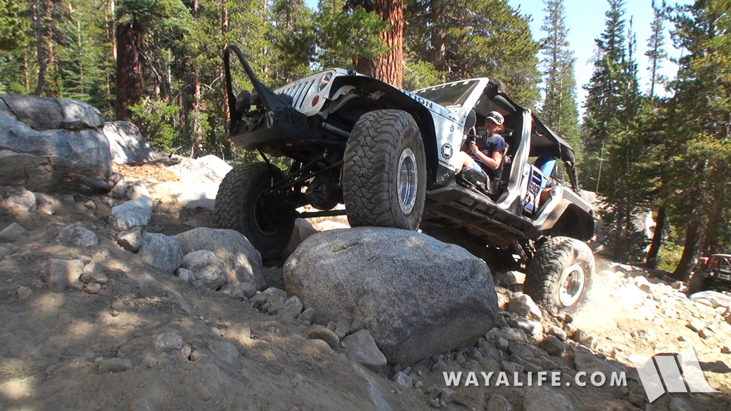 00105.MTS.00_00_34_24.Still001