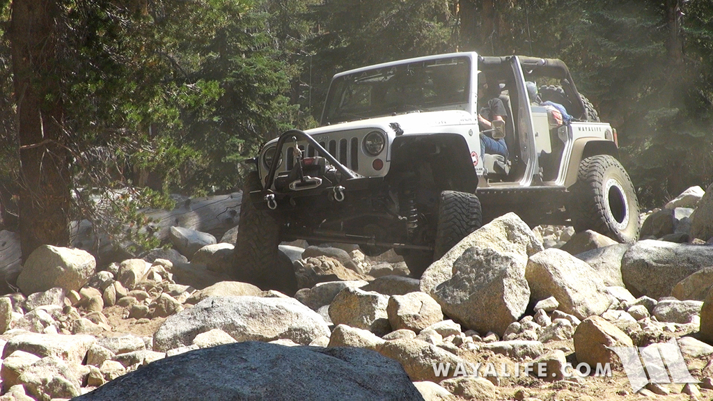 00106.MTS.00_04_58_24.Still002